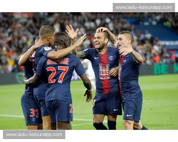 直播巴黎圣日耳曼：与球迷同频的沉浸式观赛体验